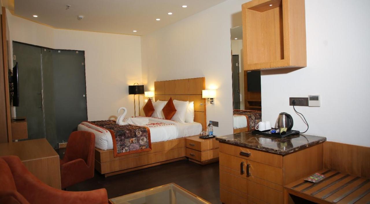 Rosetum Kasauli Hotel Eksteriør billede