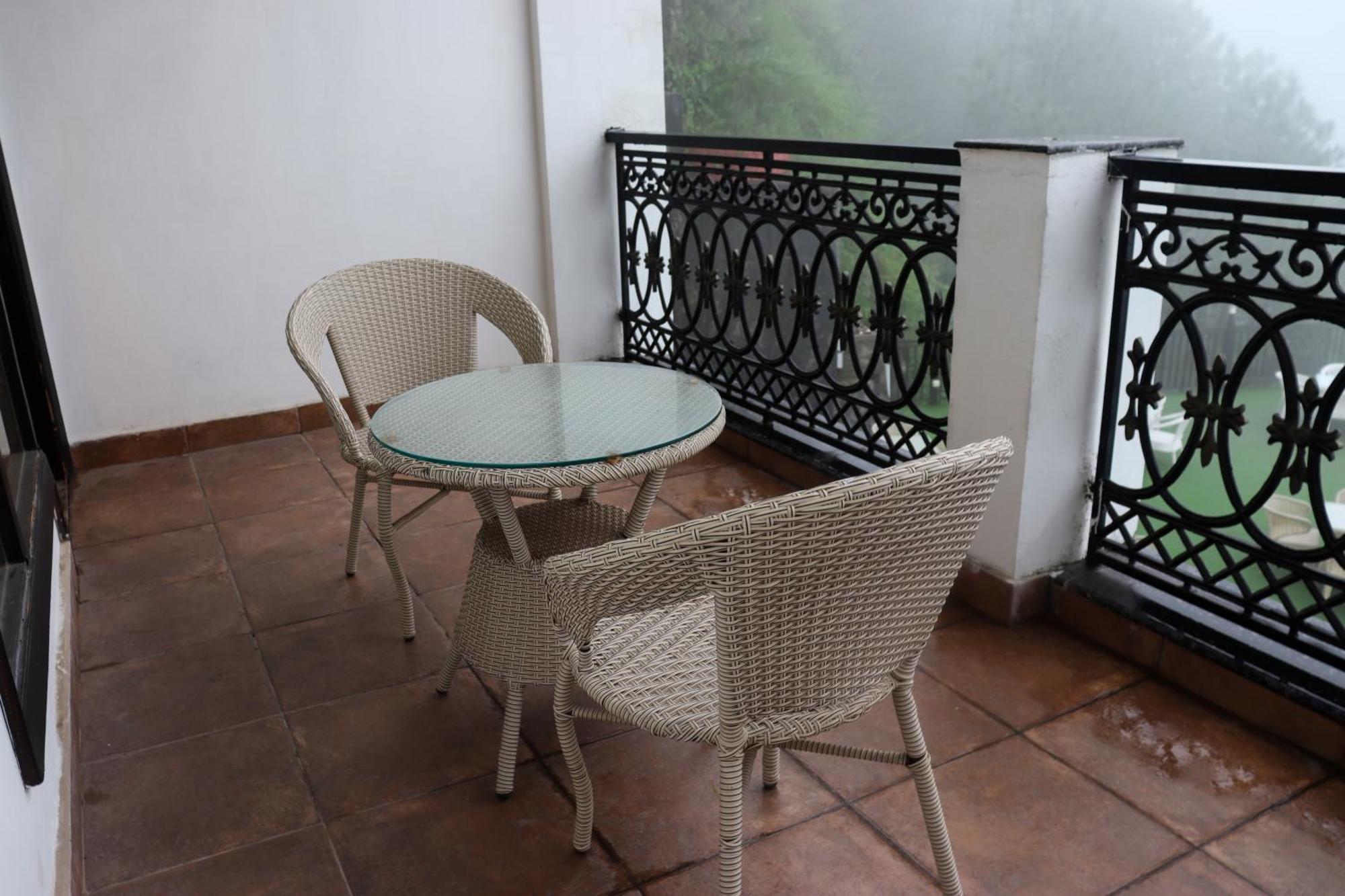 Rosetum Kasauli Hotel Eksteriør billede